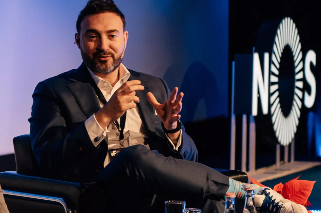 Domenico Pinto, The Great Shift