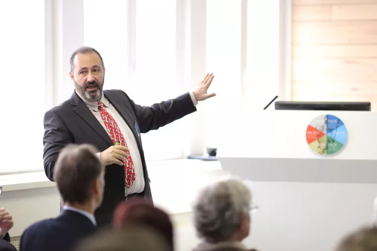 Viktor Doerfler, University of Strathclyde Business School