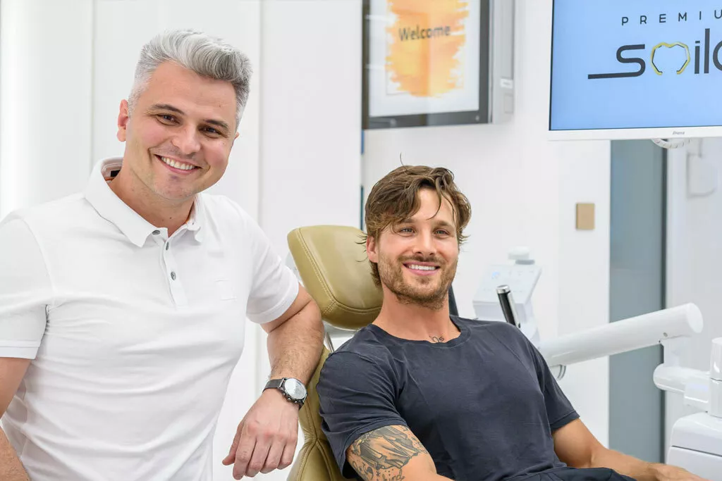 Mostarac promo, dr. Mostarac i Vlaho Arbulić