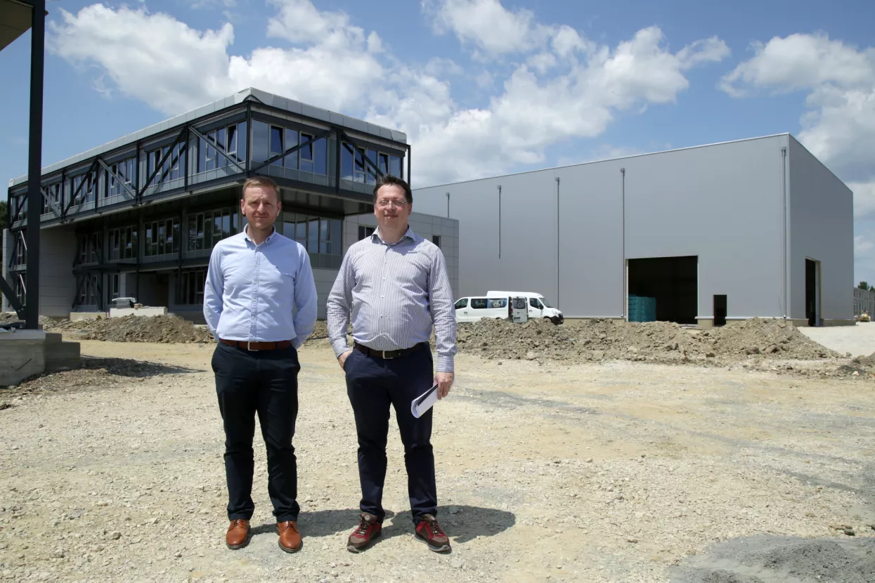 Ivan i Miroslav Bajkovec, Bajkmont d.o.o. 