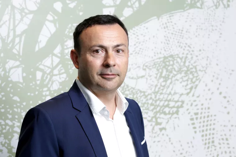 Nenad Ukropina, Enna Opskrba