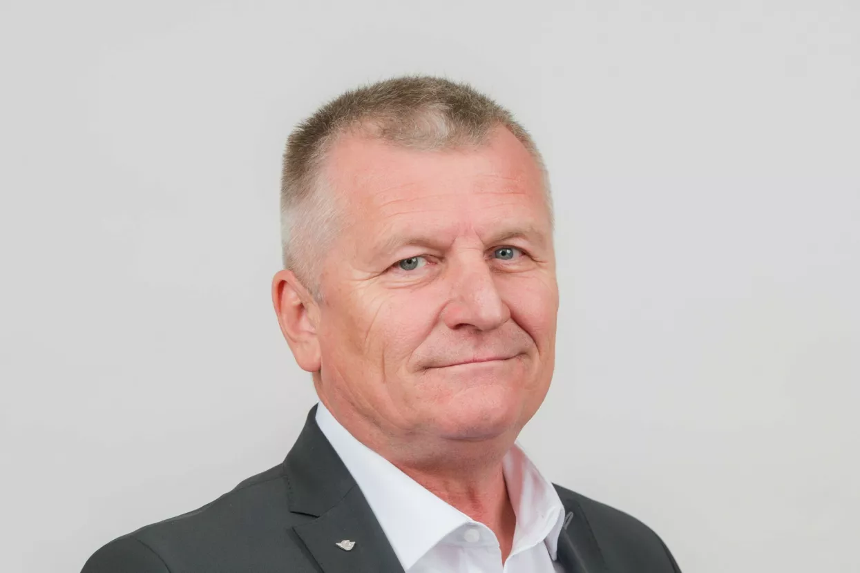 Dino Mišar, direktor Lagermax Logistics Croatia ističe da je za uspjeh važno imati viziju, kao i znati da ljudi moraju biti na prvom mjestu.