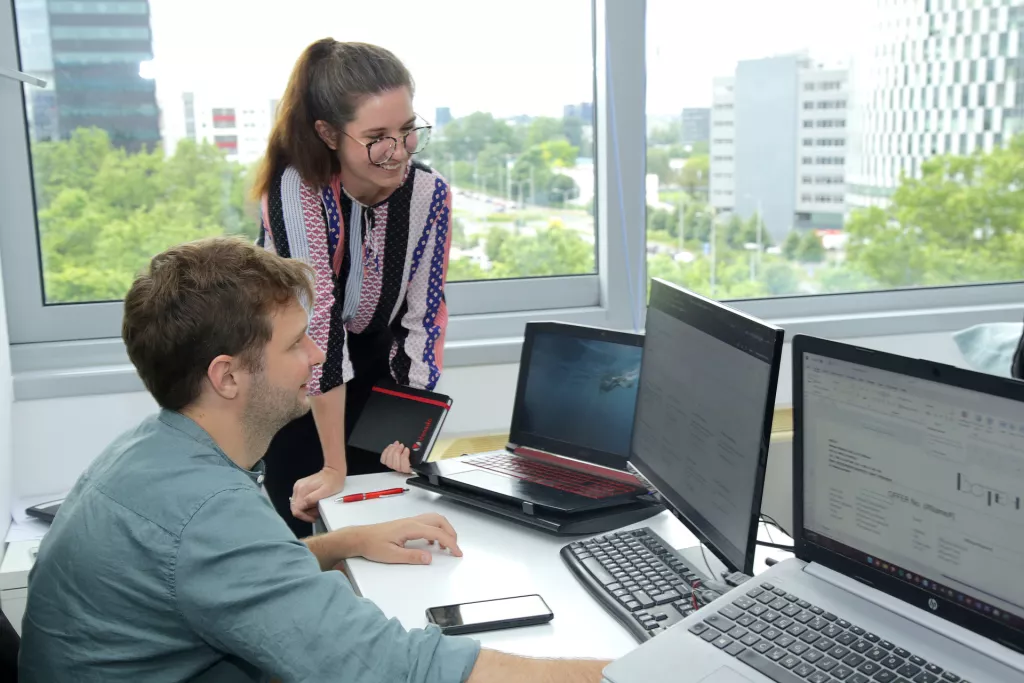 Moontop, tvrtka Vanado