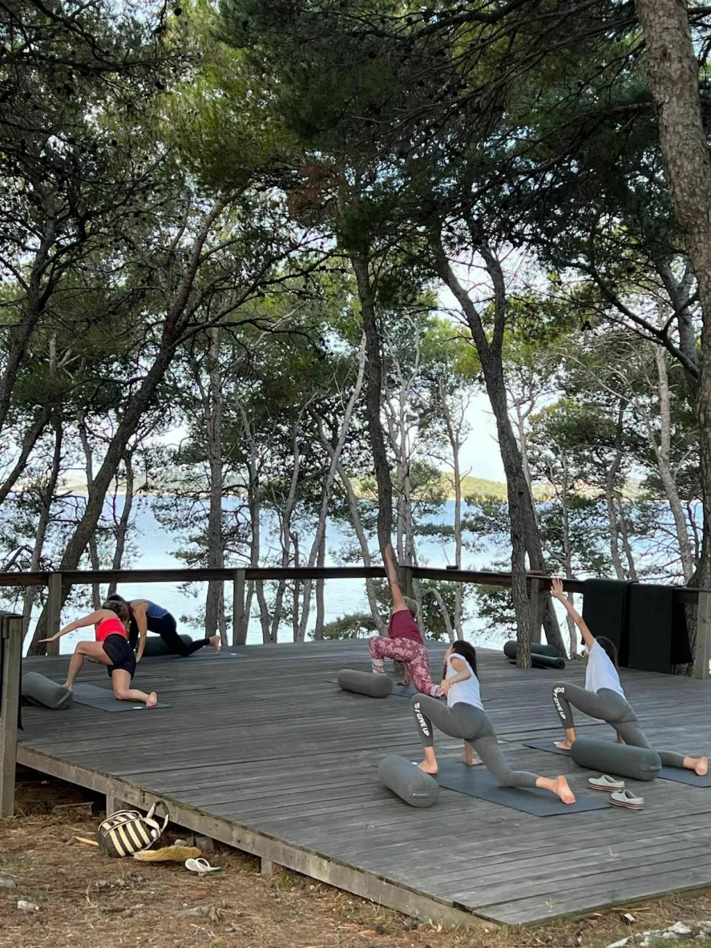 Jutarnja joga uz plažu