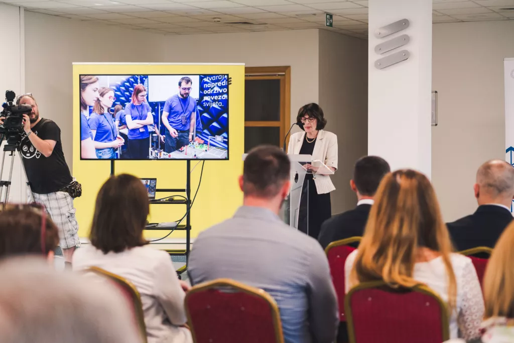 Gordana Kovačević<br>Ericsson Nikola Tesla i FERIT