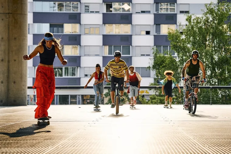 Sky Cola reklama, Studio Nexus