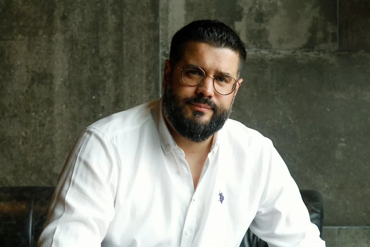 Petar Aračić, Fast Review 