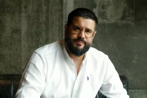 Petar Aračić, Fast Review 