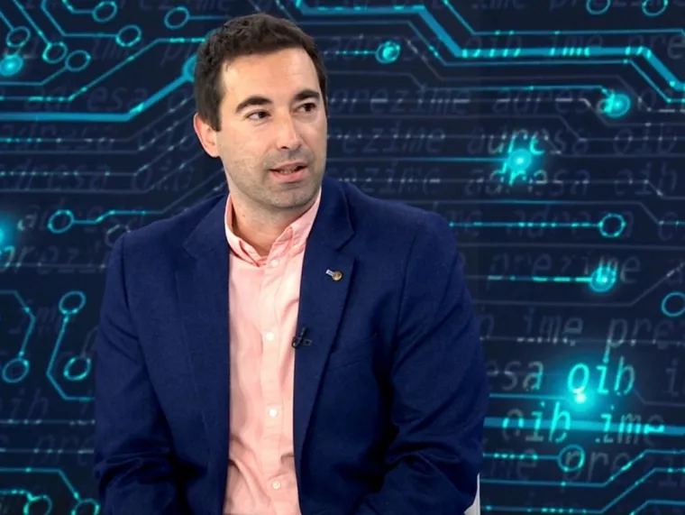 Petar Vušković, Q Norma, ekonomski analitičar i konzultant