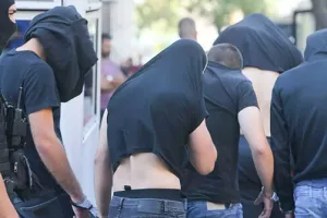 Privođenje hrvatskih zgrednika na suđenje