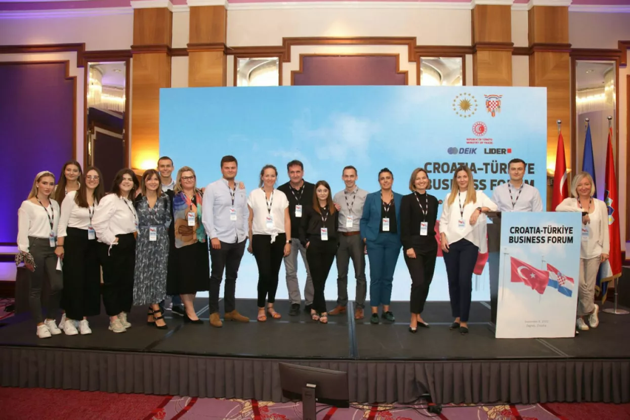 Liderovci, Lider media tim, team