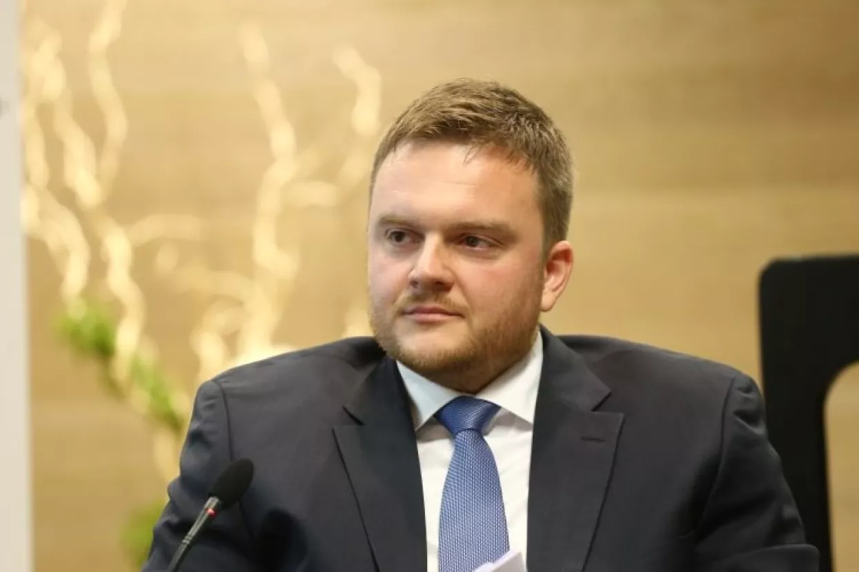 Za&scaron;to je državi mrsko oporezivati banke?