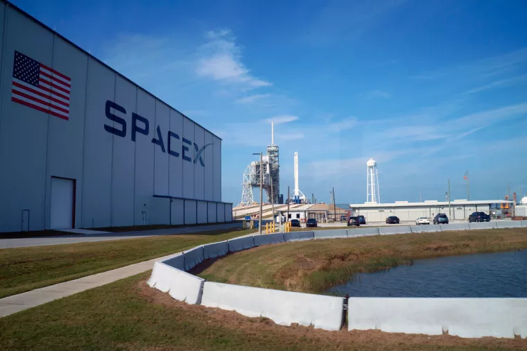  Space x Cape Canaveral 