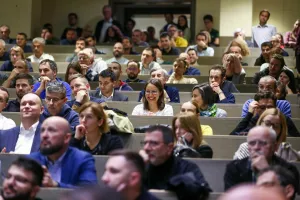 Alumni FER-a na FERConnectu 