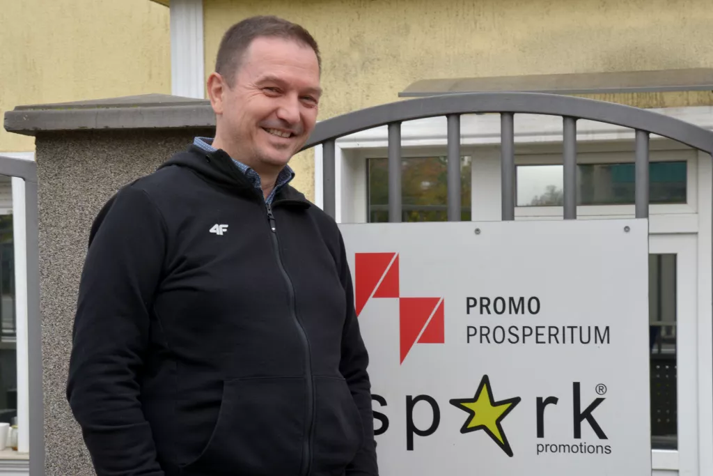 Moontop, Spark Promotions, Zlatko Ledinek