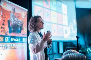 Albert Gajšak, CircuitMess