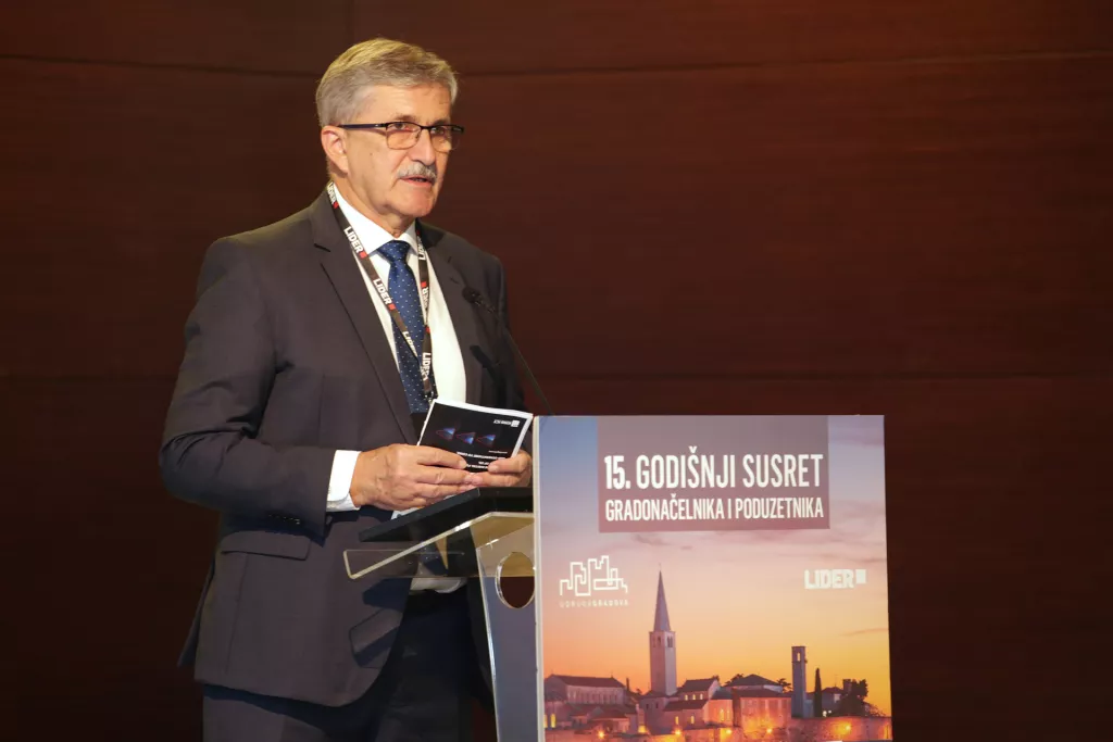 15. godišnji susret gradonačelnika i poduzetnika 48 sati 2023. Miodrag Šajatović