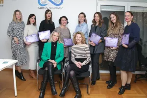Program osnaživanja, 10 modula za žene u srednjem menadžmentu: Nataša Dević, Sanela Mlatilik, Vanja Vujinović, Iva Marsanić, Bojana Božanić Ivanović, Ana Burazer, Ivana Mirković, Ivana Futivić, Mirta Fraisman Čobanov i Nataša Jeličić