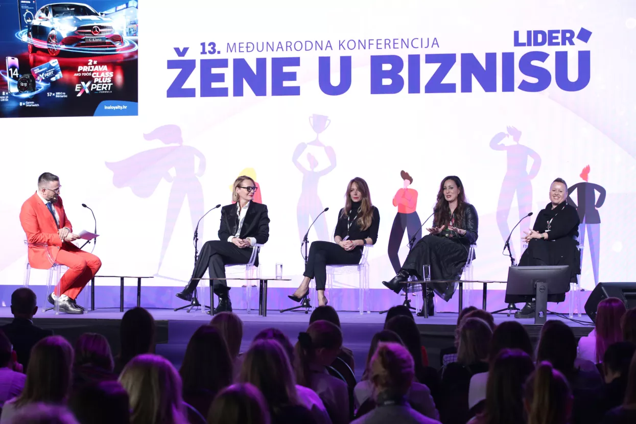 Žene u biznisu 2023. Panel 3. "Život u petoj brzini" Boris Trupčević, Iva Rogović Lekić, Selma Terlević, Ena Vitlov i Lea Brezar