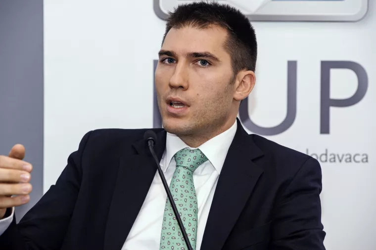 petar simic direktor primacosped