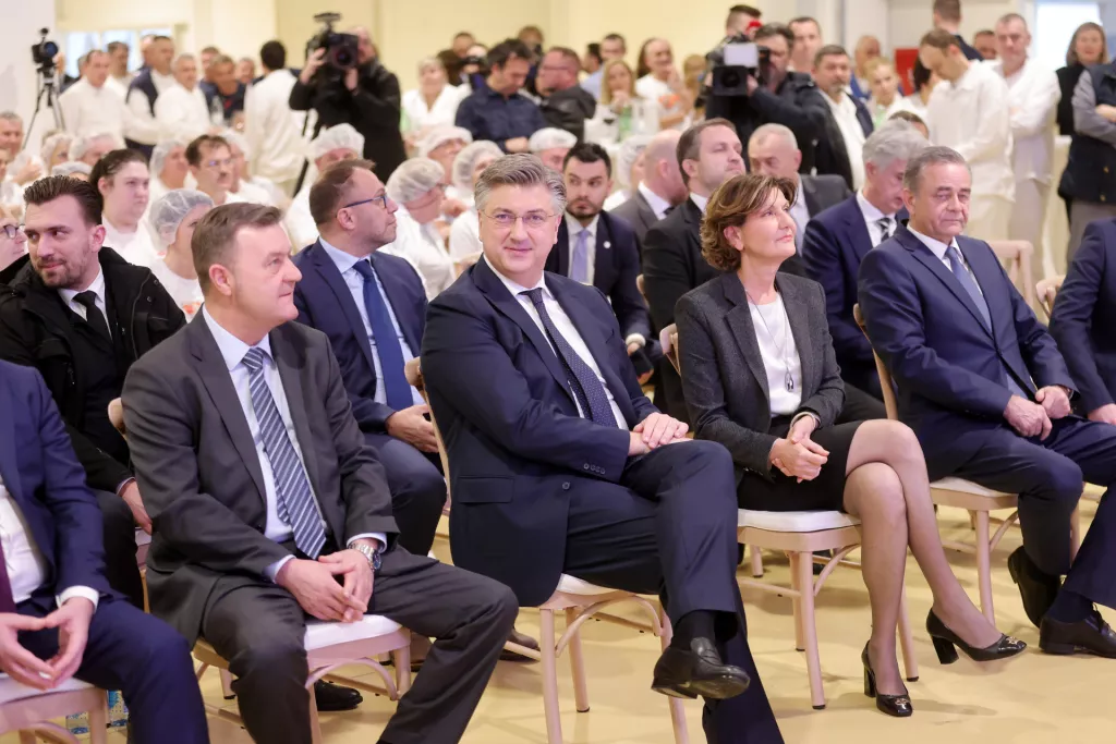 Andrej Plenković, Martina Dalić<br>Svečano otvorena Podravkina Tvornica tjestenine