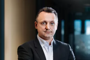 Krešimir Barić, Erste