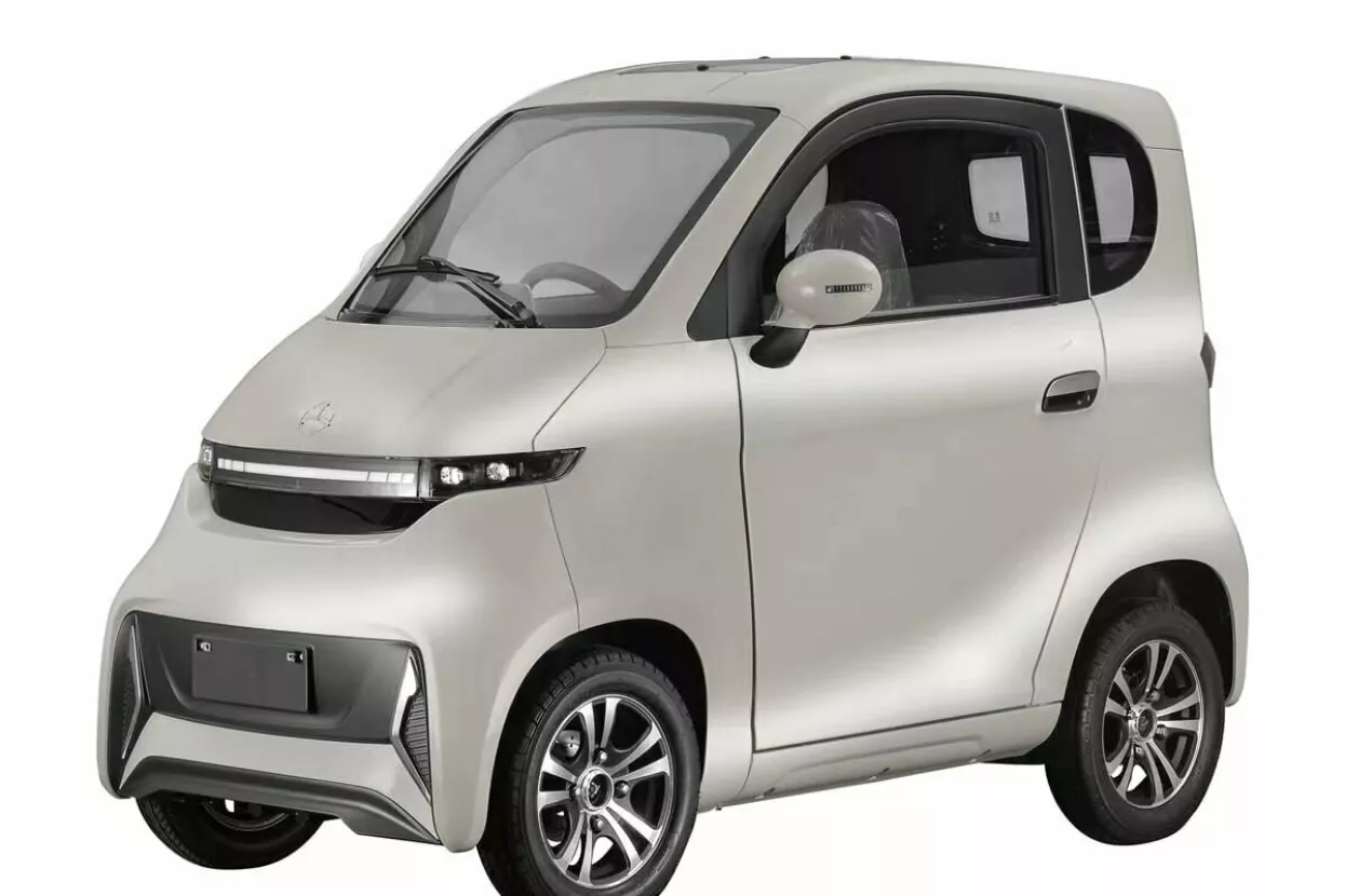 Mister Džirlo City Car