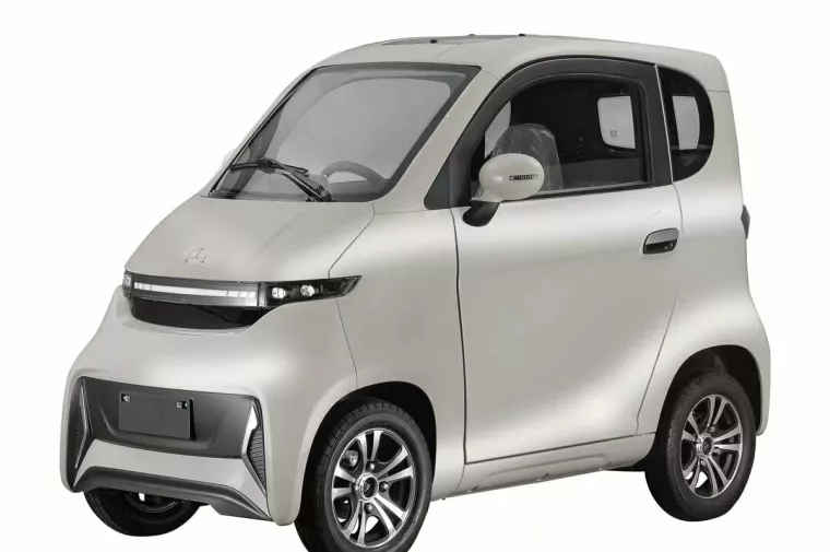 Mister Džirlo City Car