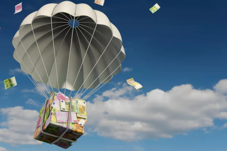 Euro, padobran, kiši eure, državna intervencija, državni intervencionizam, paket pomoći, državna pomoć