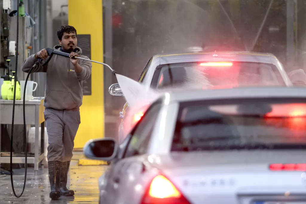 Automatska autopraona Szabo na aveniji Dubrovnik.<br>