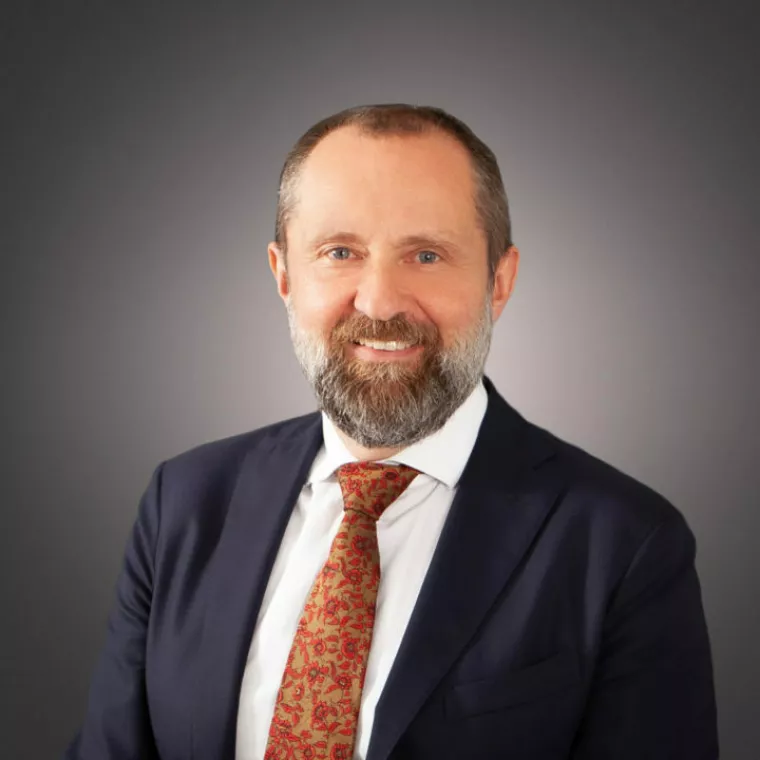 Boris Markoja, direktor i vlasnik tvrtke Markoja koja je u Slavoniji postavila prvi drveni telekomunikacijski toranj – Ecopol, otkriva da su usred jakog investicijskog ciklusa u pogledu novih komunikacijskih stupova koji će pokrivati područja koja dosad nisu bila u fokusu: šume, poljoprivredna zemljišta, granice, privatne mreže za industriju. Jedan Ecopol može ugostiti do četiri telekoma