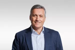 Robert Vujnović kaže kako korištenjem velikih formata iz porobetona i s pomoću dizalice mogu za čak 50 posto brže i s manje radne snage izgraditi određeni objekt