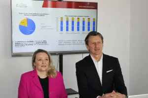 Andrea Doko Jelušić i John Gašparac 