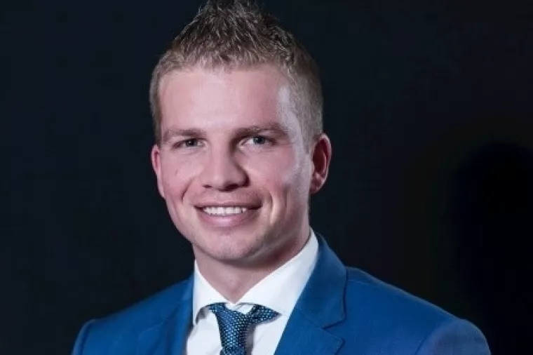 Massimo Piutti,<br>predsjednik Uprave tvrtke Mon Perin:<br>- Izrazito sam zadovoljan znanjem koje sam stekao tijekom petogodišnjeg studija na FET-u, a koje mi je omogućilo kvalitetan rad u Mon Perinu i napredovanje do vodeće pozicije<br>