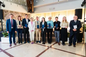 Dan Pletera, Pleter Usluge