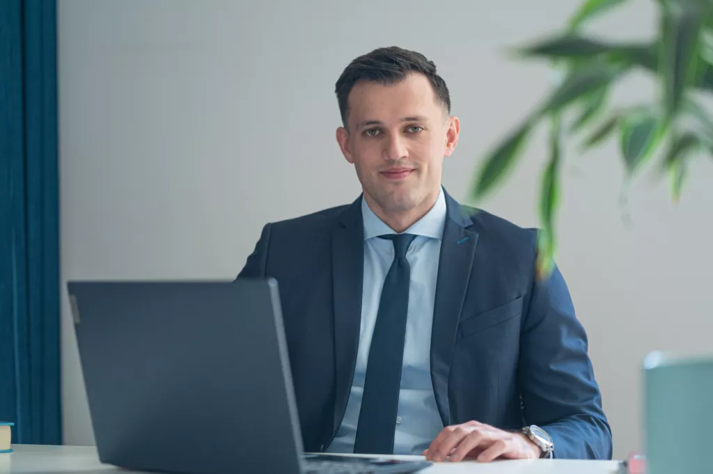 Ivan Laljak, Colliers