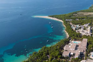 Bol na Braču, teambuilding