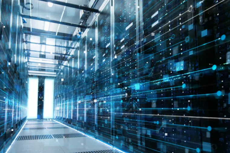 Strelovit rast podatkovnog prometa traje već neko vrijeme jer se sve seli na digitalne kanale, a trend rada od kuće i svekolikog online života prouzročenoga koronavirusom, od učenja, kupnje do vježbanja, samo je dodatno ubrzao potrebu za sve većim kapacitetima mreža i podatkovnih centara