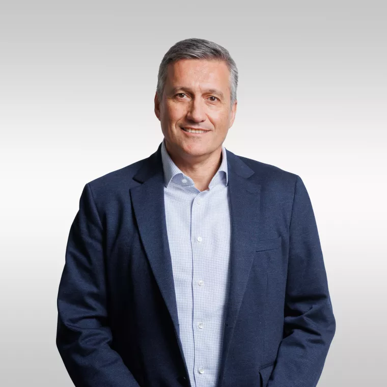 Robert Vujnović kaže kako korištenjem velikih formata iz porobetona i s pomoću dizalice mogu za čak 50 posto brže i s manje radne snage izgraditi određeni objekt