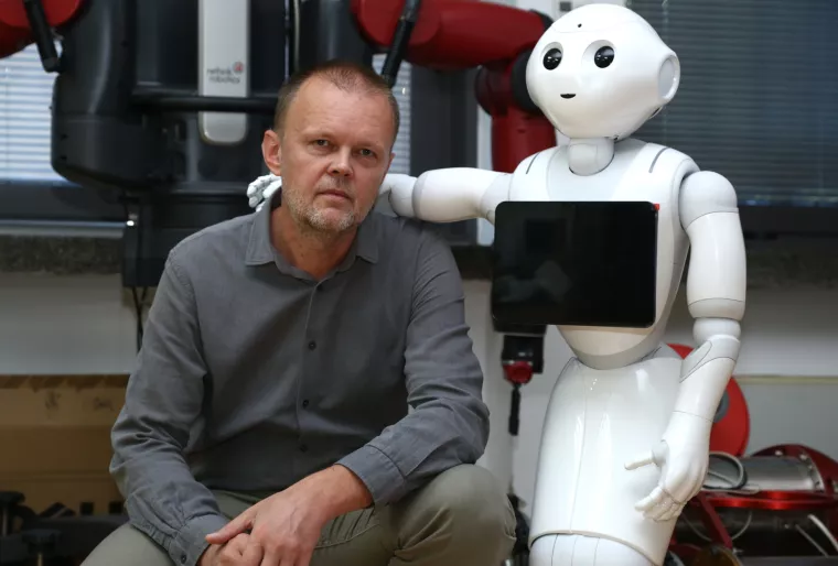 Stjepan Bogdan, profesor - FER