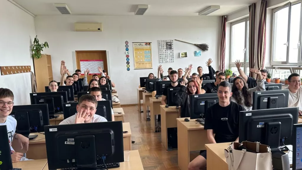 Ekonomska i birotehnička &scaron;kola Bjelovar