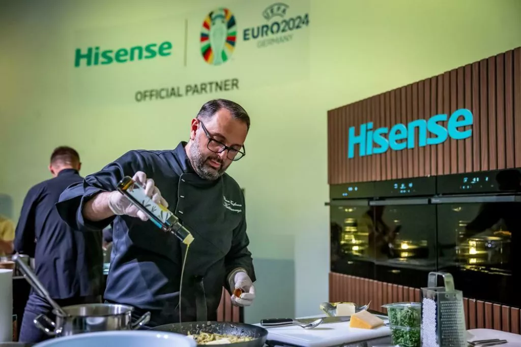 HiSense event_2