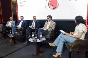 Financijsko - investicijski forum 2024. Okrugli stol "Izvori financiranja, preuzimanja, akvizicije" Ivan Križanović, Slaven Kordić, Hrvoje Galičić, Ivan Luetić i Gordana Gelenčer