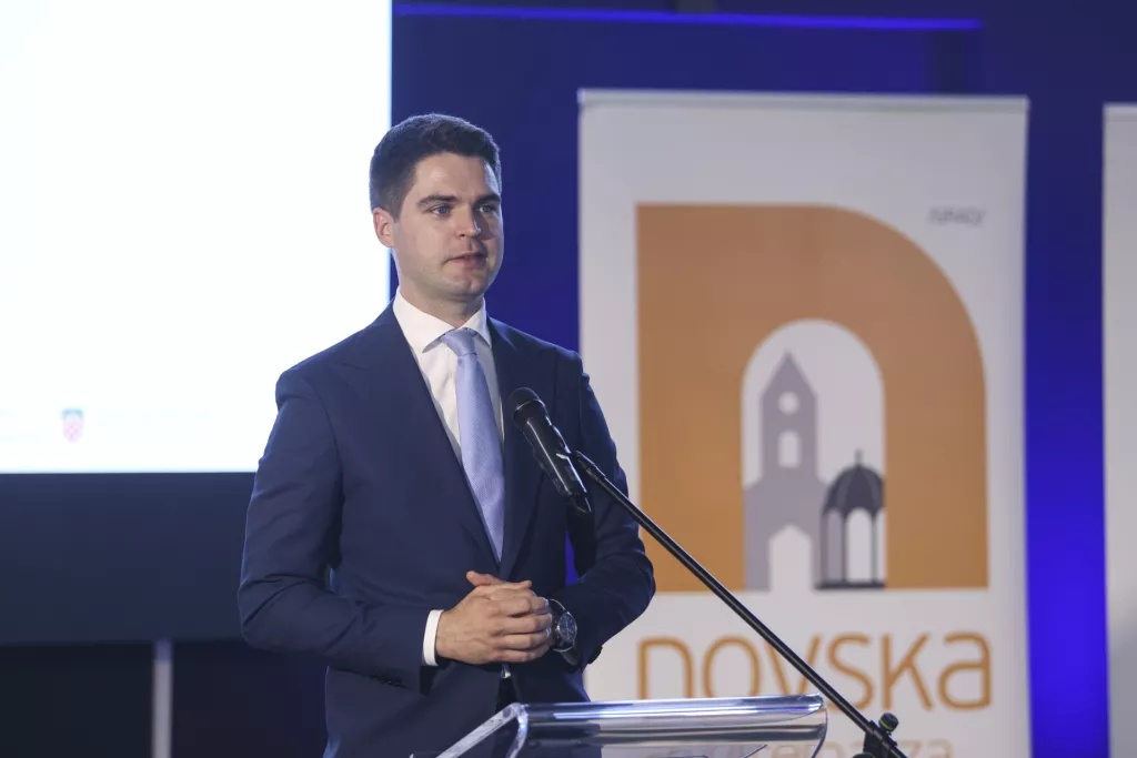 Konferencija Invest in NovskaKarlo Ressler