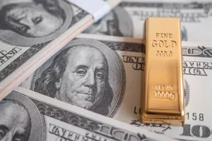 dolar, zlato, fiat novac