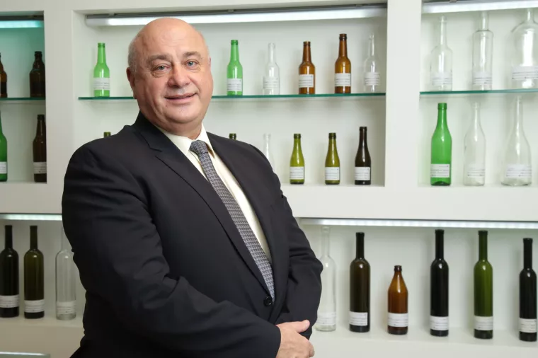 Darko Šlogar, Vetropack Straža