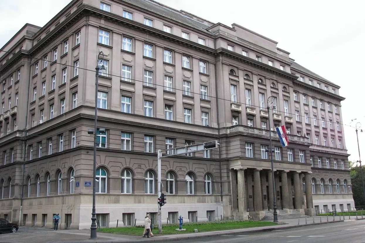 HZMO: Krajem srpnja gotovo 1,75 mil. osiguranika, najviše od 1992. godine