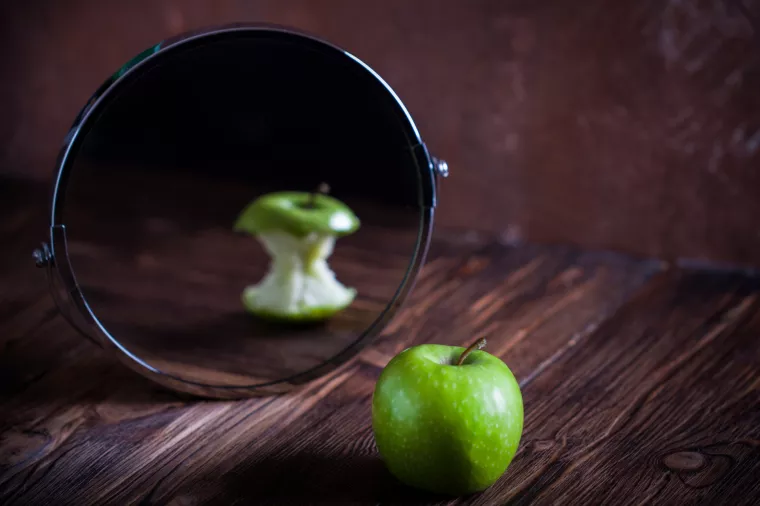 iluzija, jabuka, ogledalo, odraz