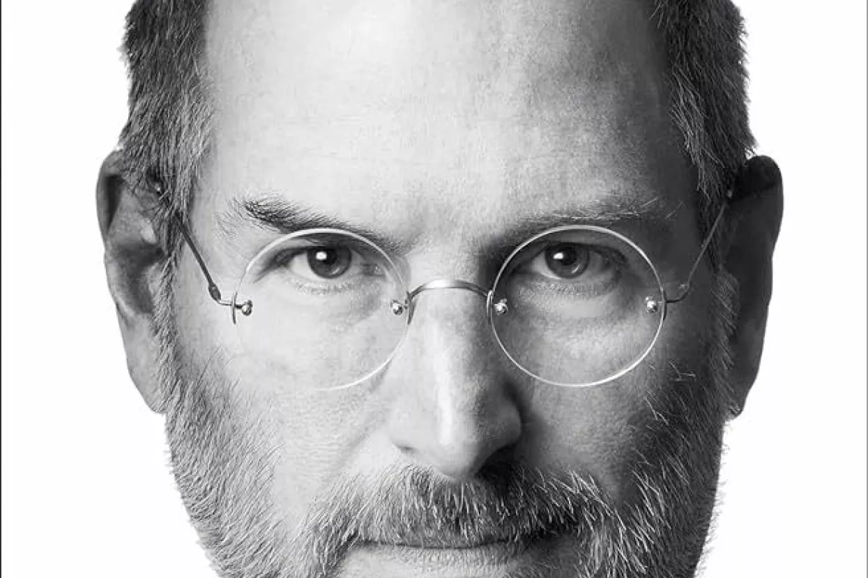 8. 'Steve Jobs', Waltera Isaacsona, biografija o suosnivaču Applea Steveu Jobsu izdana prije 13 godina, prema sugovornicima u Liderovoj rubrici Moja najknjiga, jedna je od najutjecajnijih knjiga za domaće poduzetnike 