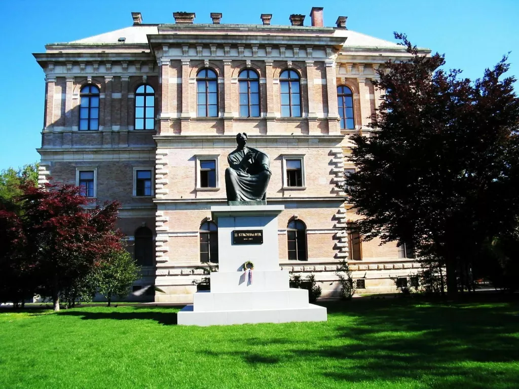 Hrvatska akademija znanosti i umjetnosti (HAZU)